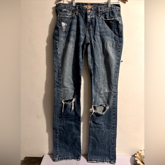 Abercrombie & Fitch Womens Erin Jeans Low Rise Straight Sz 8R X 34’ Distressed - Picture 1 of 9